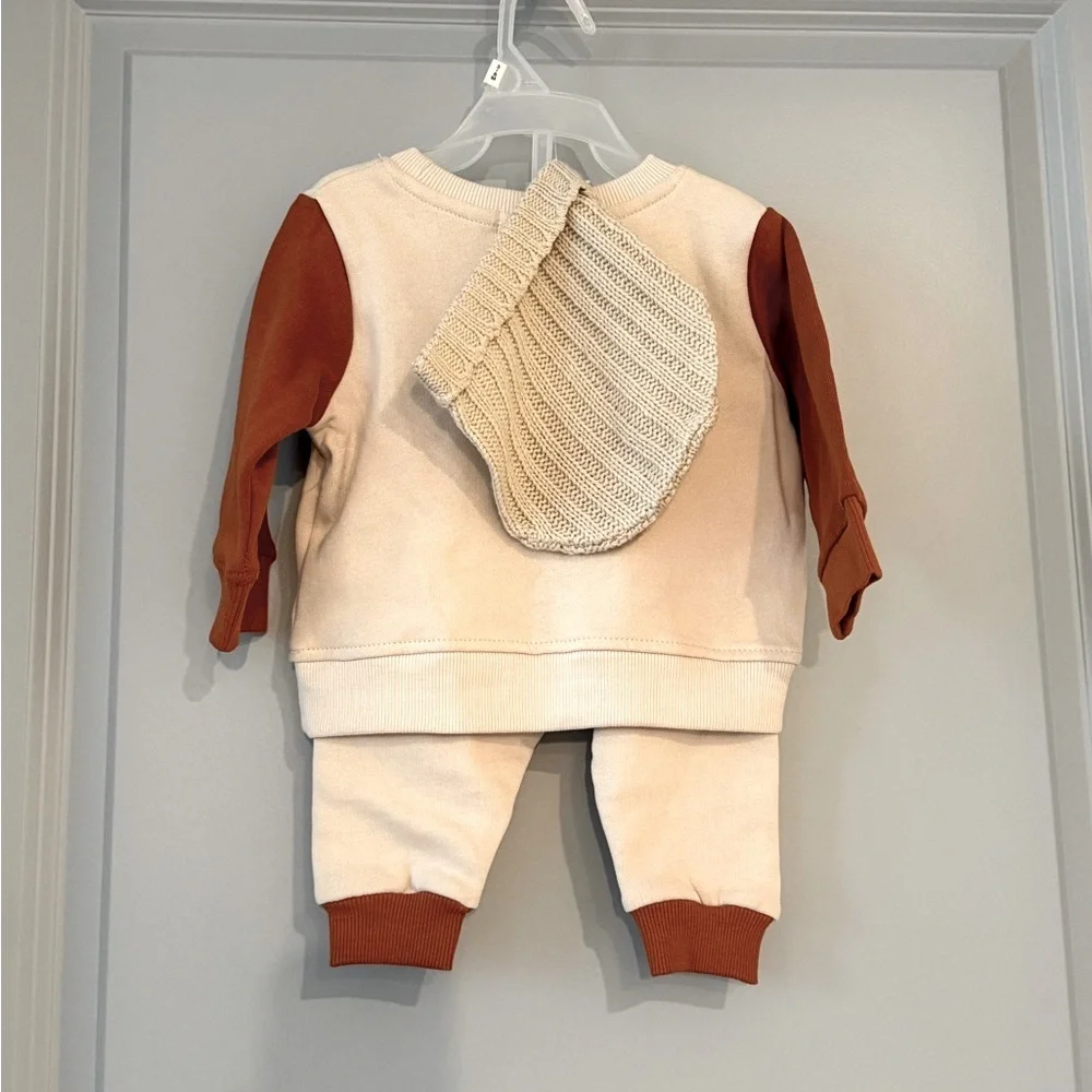 NWT Cream and Brown 'Inspire' Baby Outfit